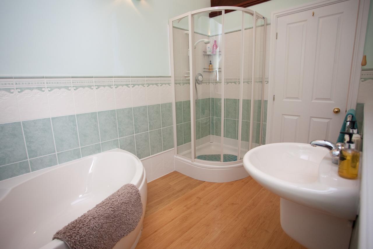 Country Getaway - Tosson Tower Farm Bed & Breakfast Rothbury Room photo